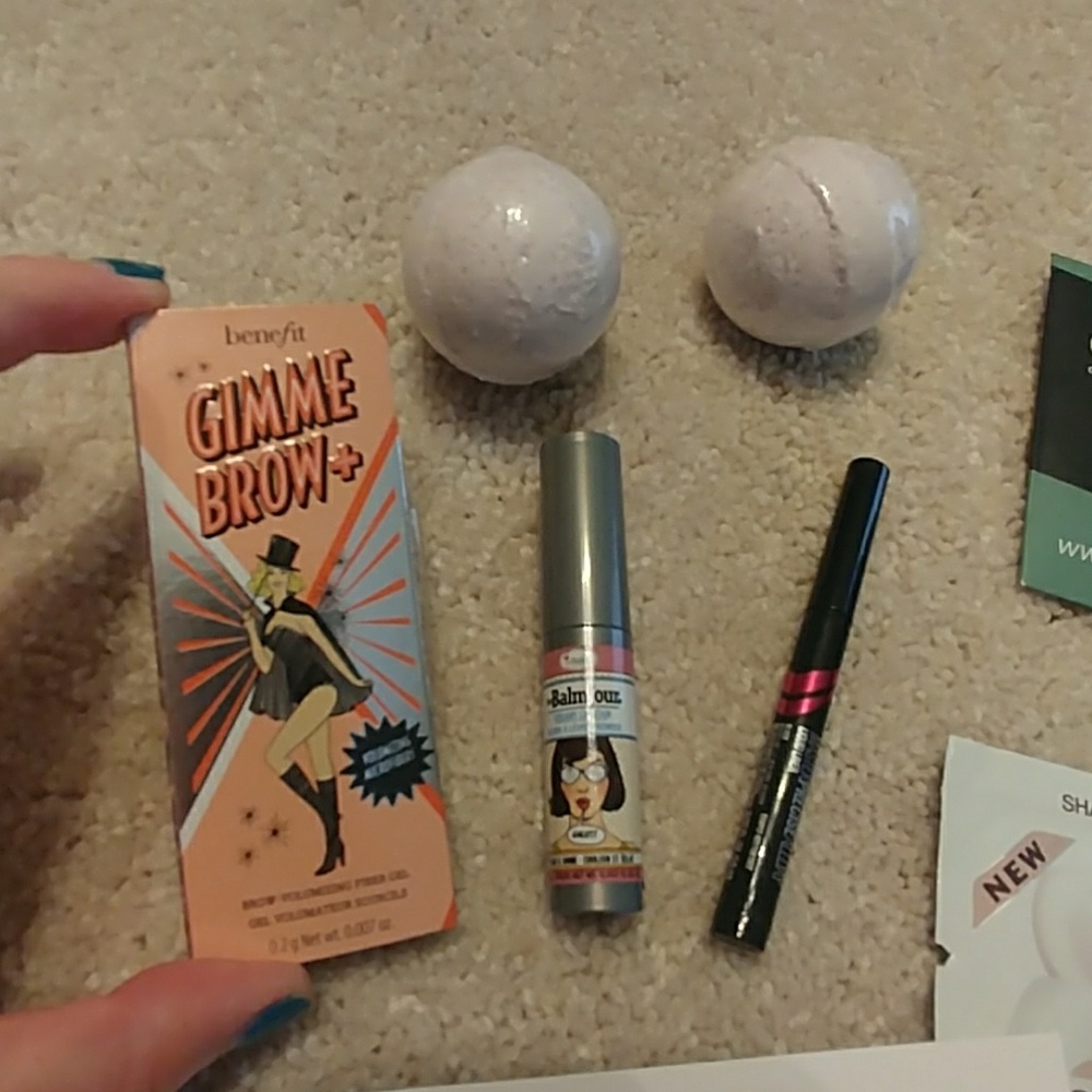 Sample Bundle NWT - Picture 2 of 7